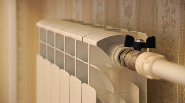 Биметаллический радиатор Rifar Base 350 8 секц. (RB35008)